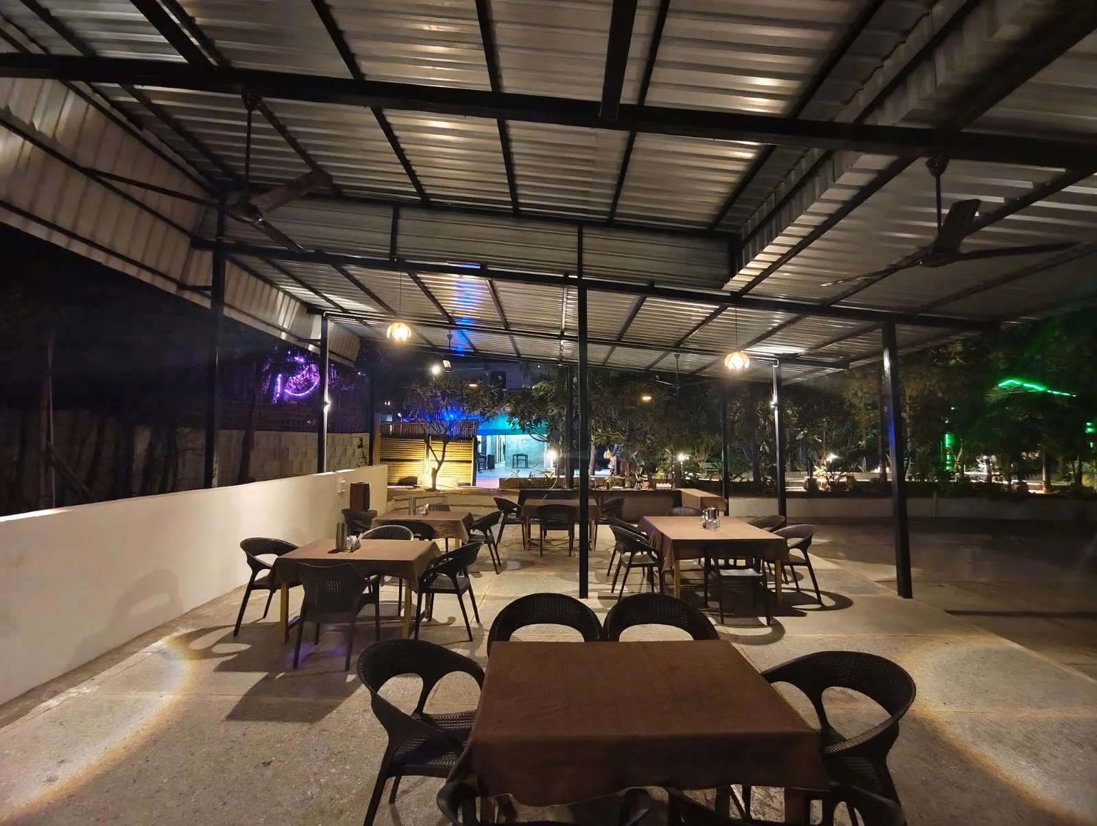 Singh Estate Resort Tadoba guest services