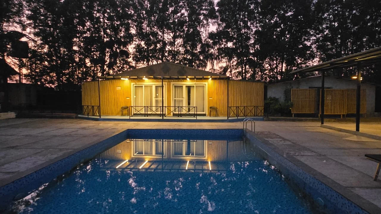 PooL View Cottage at Singh Estate Resort Tadoba
