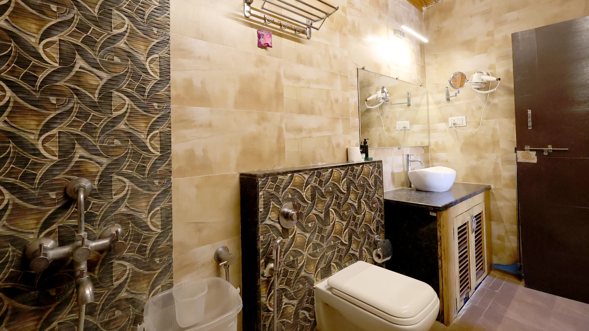 Deluxe Room featuring a private washroom at Pine Cottage, Zeal Resort Tadoba