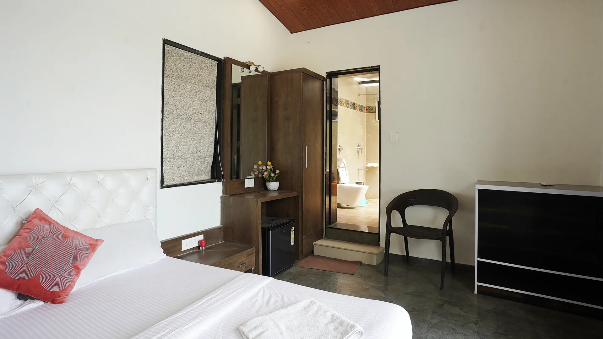 Room Gallery Image